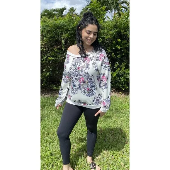 She & Sho Daisy Slouchy Top, White - Picture 2 of 4